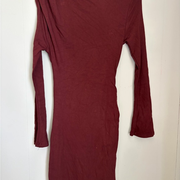 Commense Wine Long-Sleeve Twist Maxi Dress - Picture 3 of 4